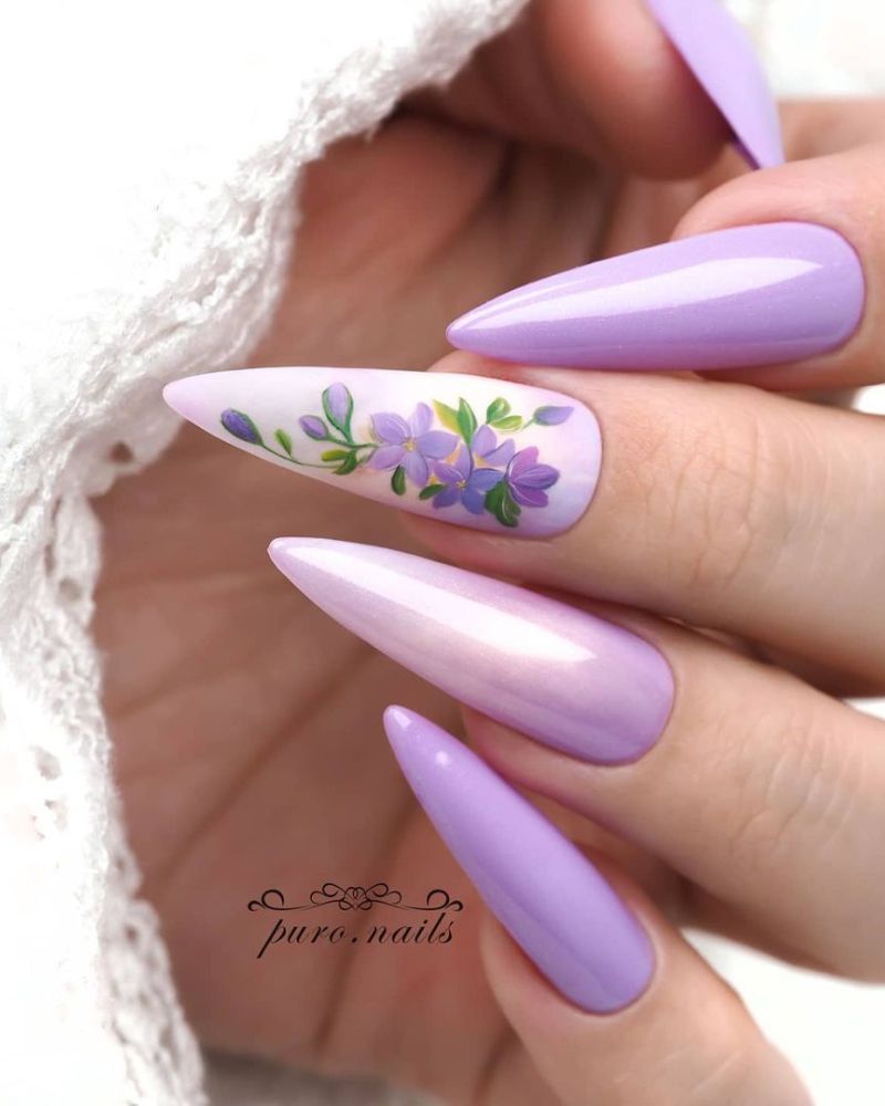 light purple nails with design
acrylic light purple nails