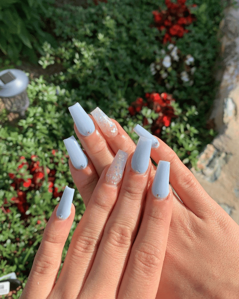 blue nails with accent nail