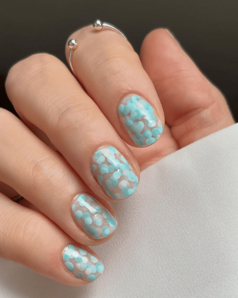 fun blue nails idea