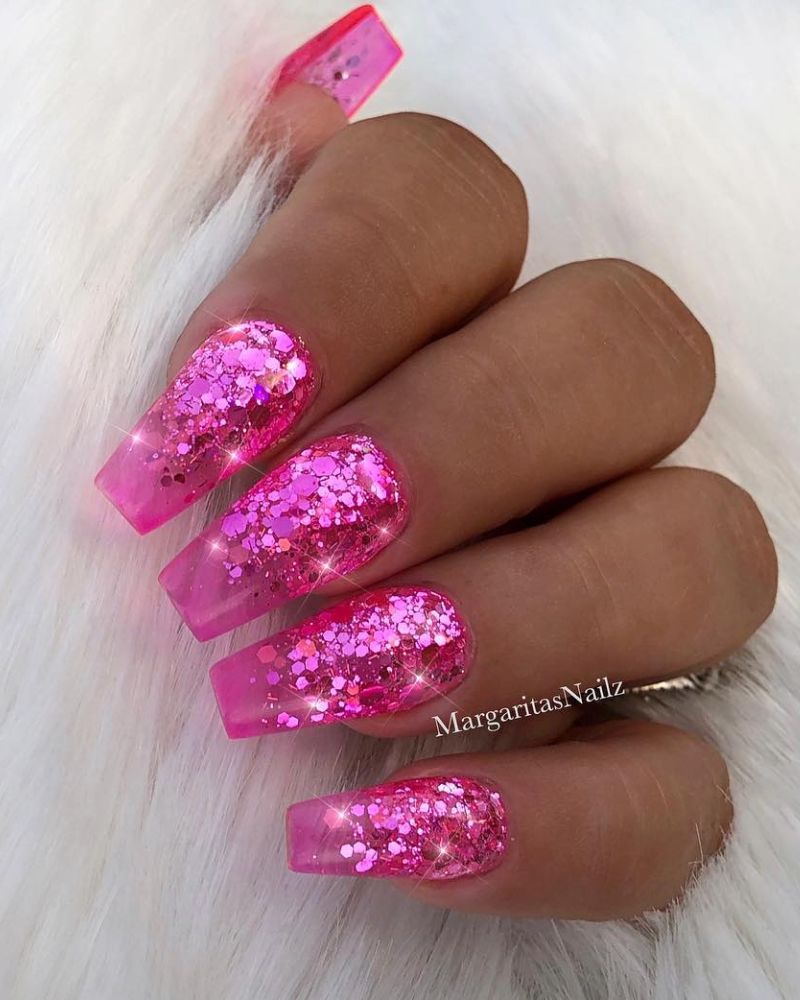 pink sparkly nails
pink nails 
barbie nails