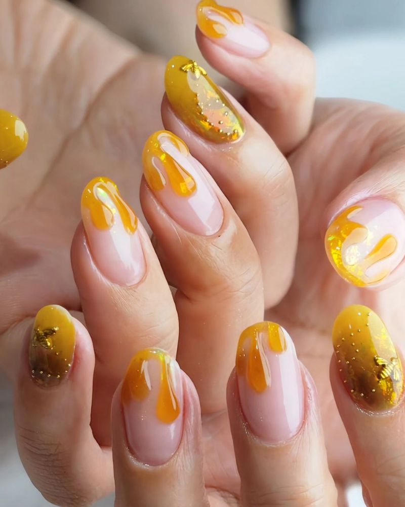 yellow nails ideas, honey nail art