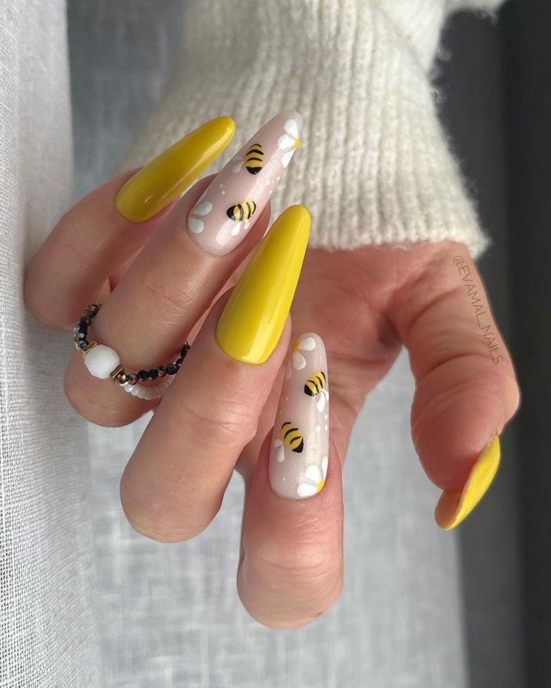 yellow nail designs, bee nail art