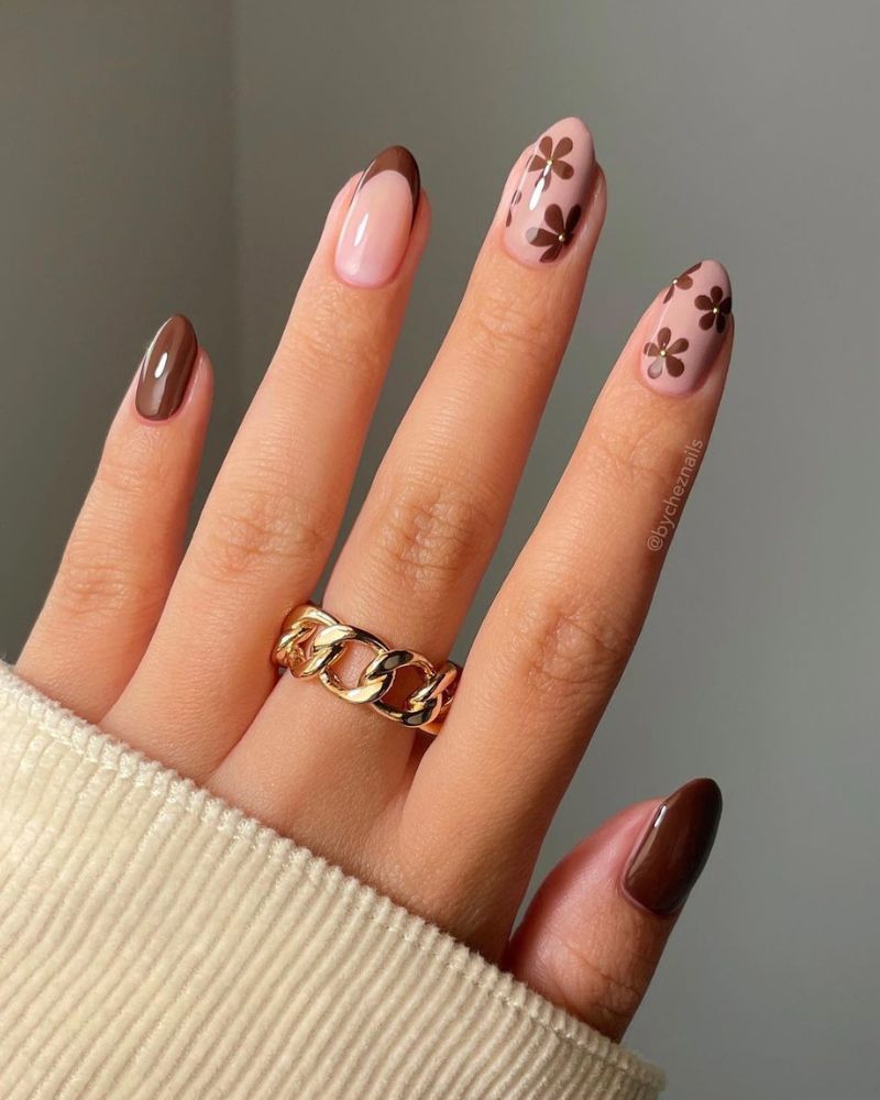 brown nail for autumn