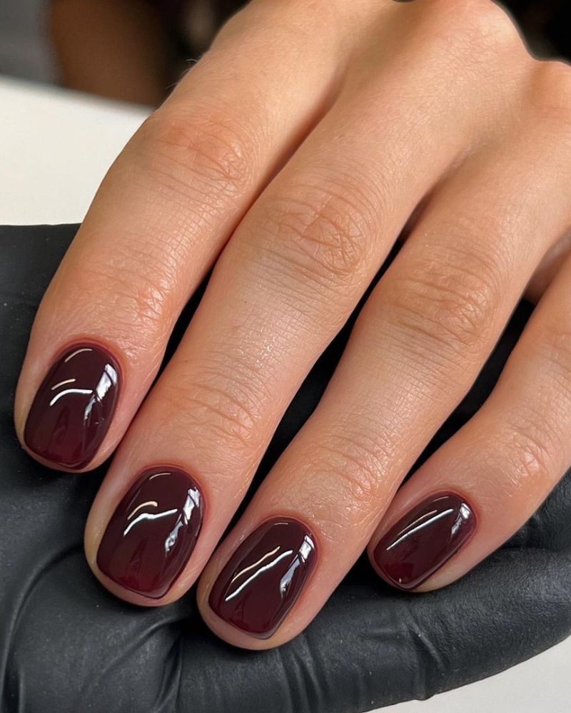 short fall nails, red wine nails