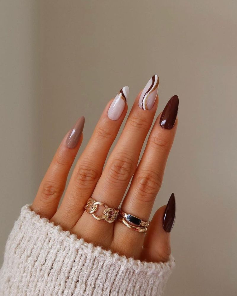brown nails for autumn in dark chocolate shade