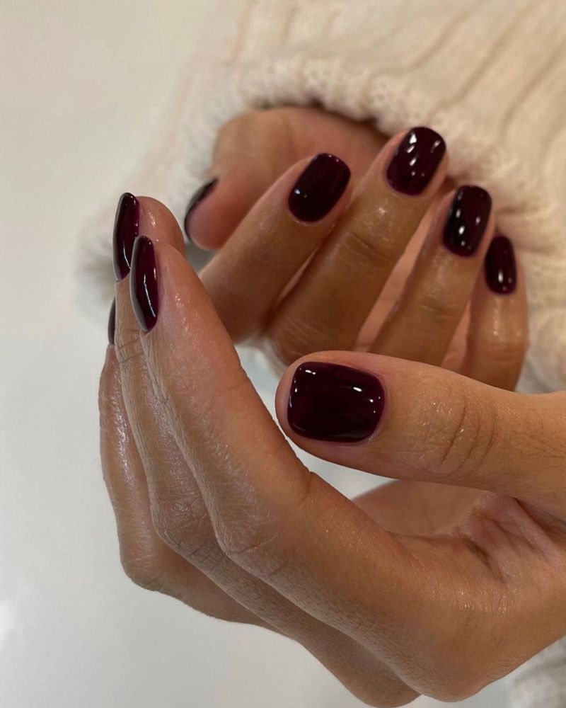 dark burgundy nails for simple manicure
