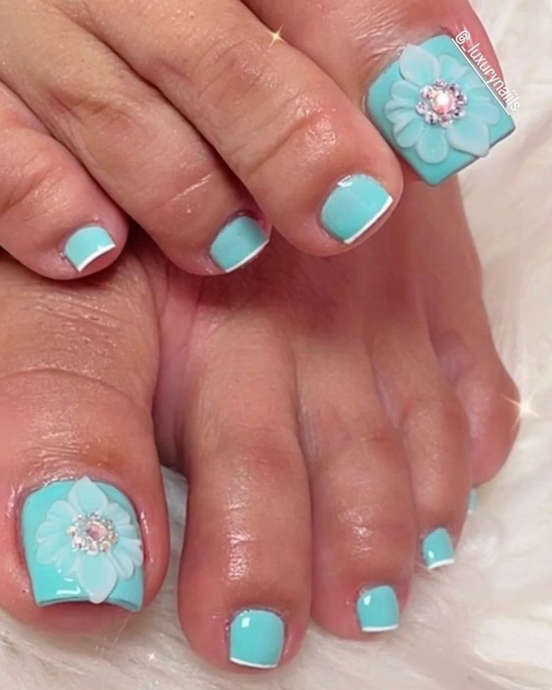 toe nail art