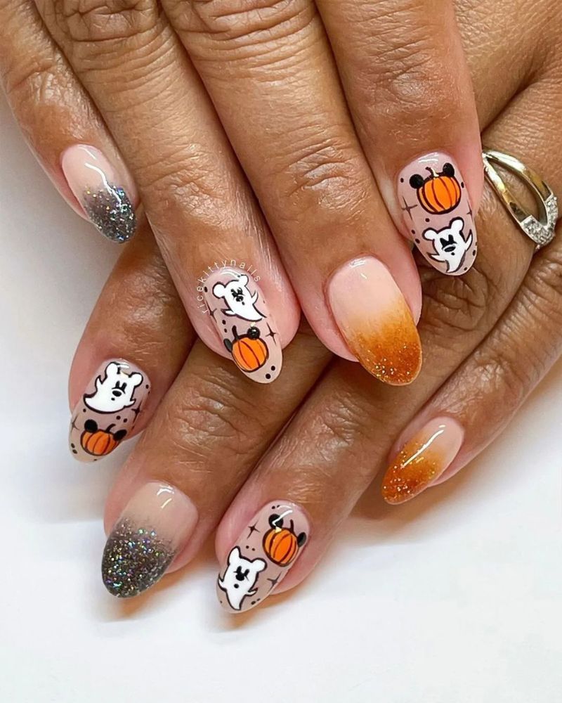 mickey mouse halloween nails