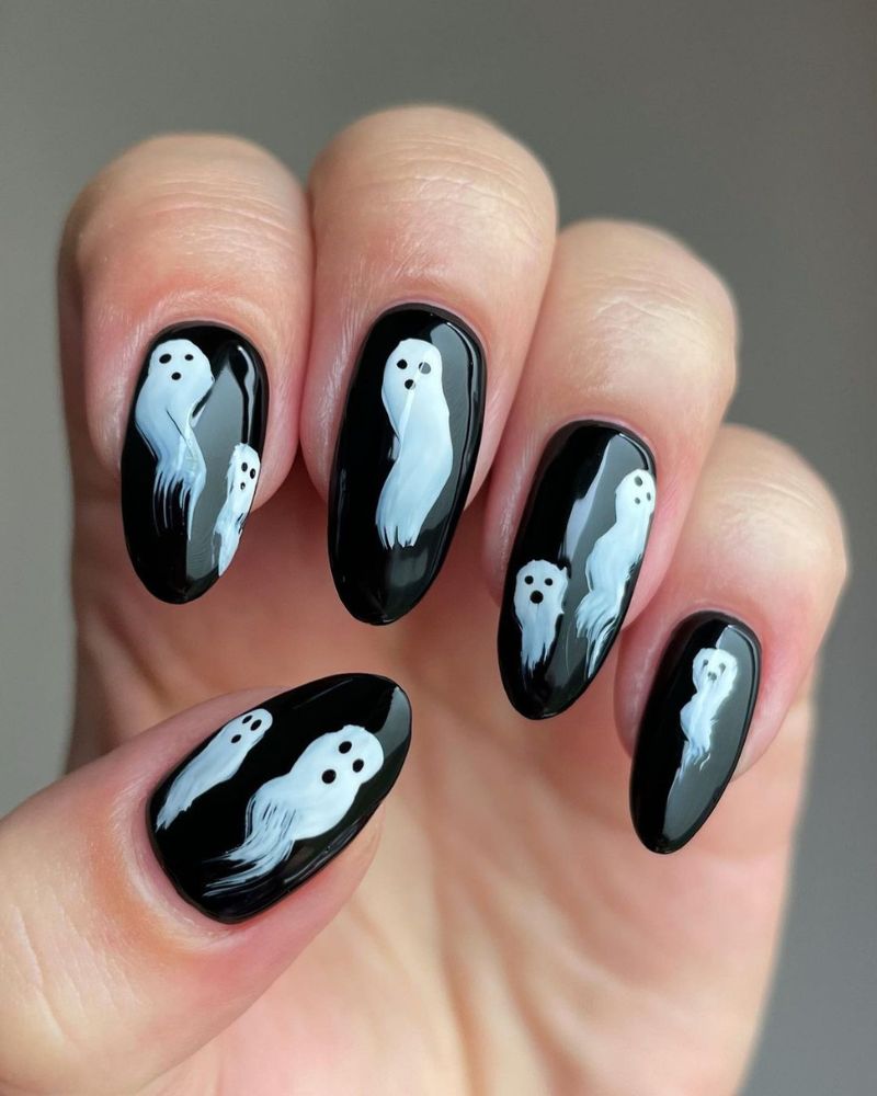 ghosts nail art