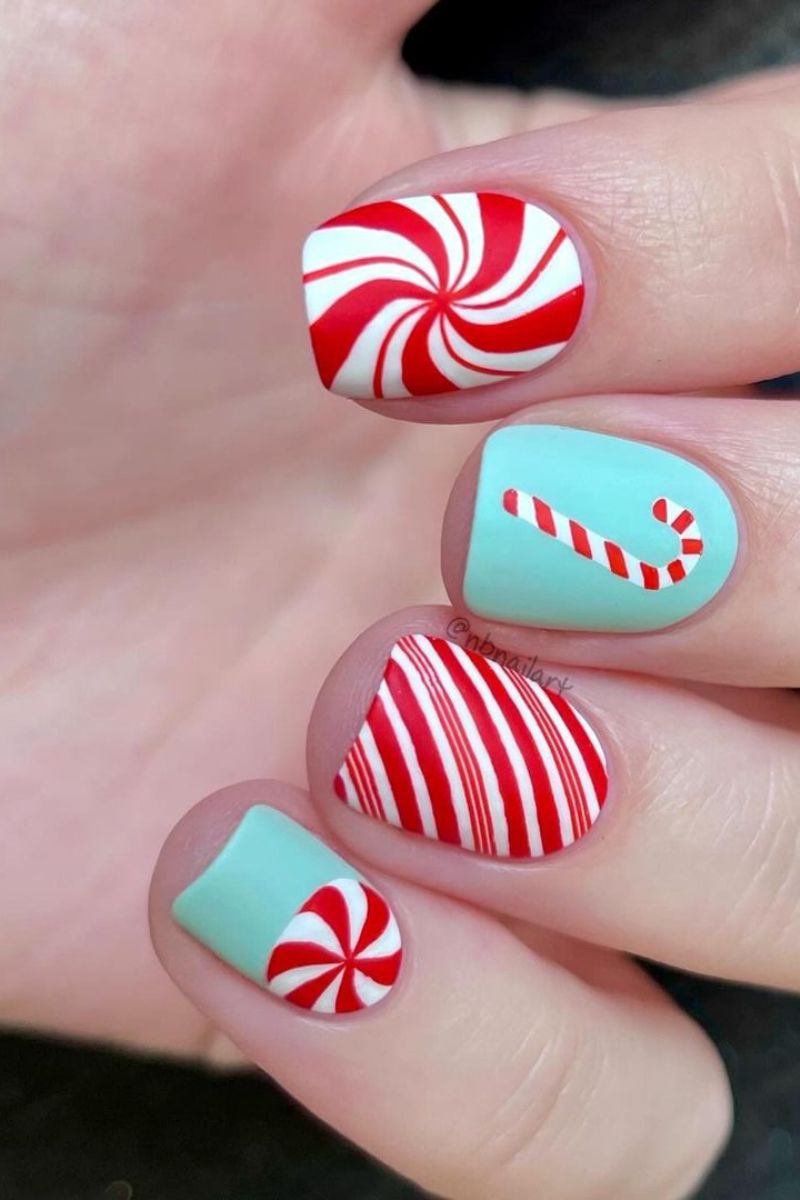 cute christmas nails, candycane nail art