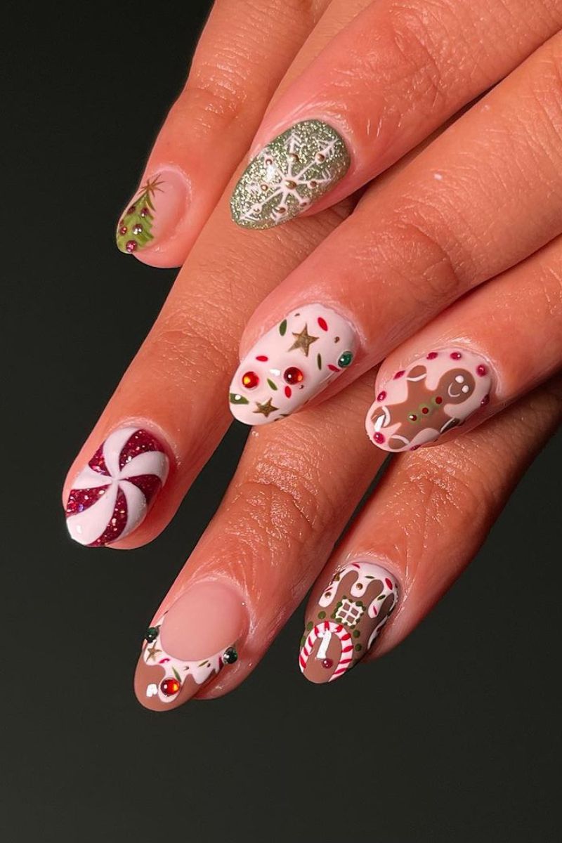 simple christmas nail art, gingerbread nail art