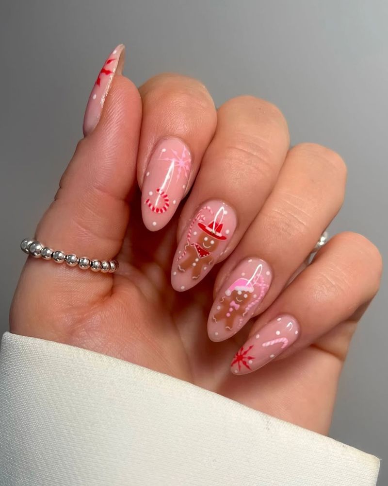 simple christmas nail art, nude base nails