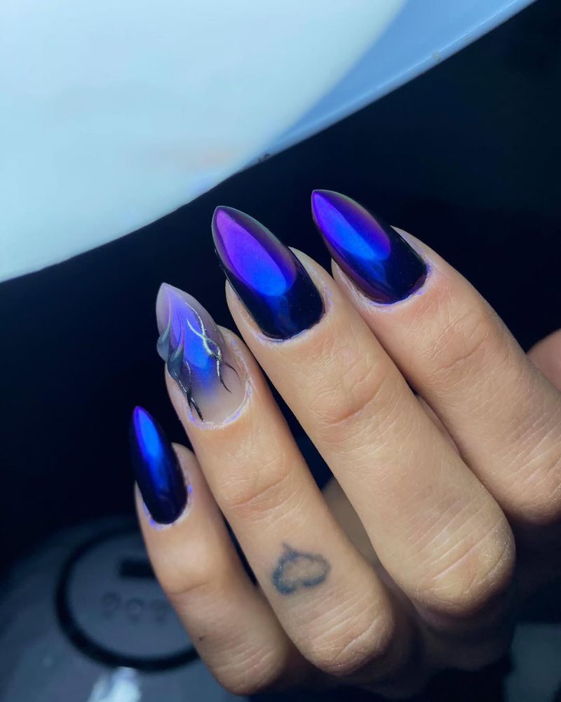 black purple nails, chrome purple nails