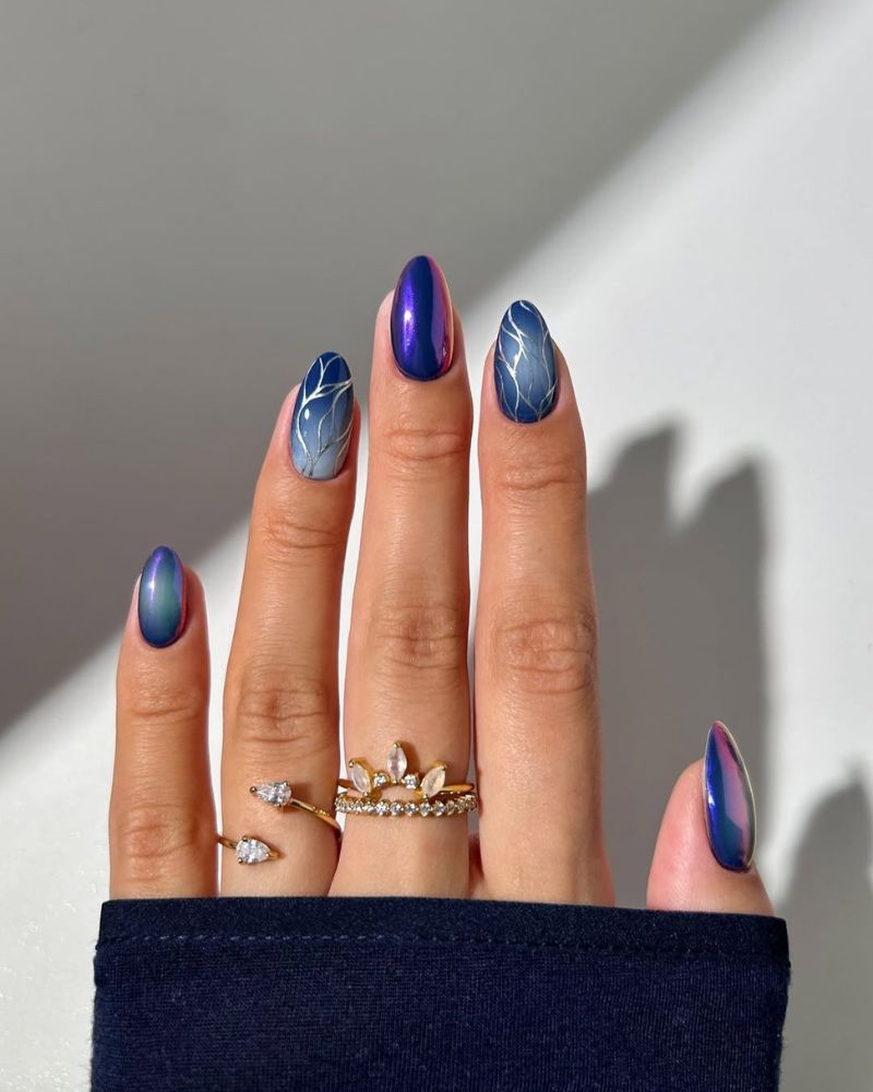 short purple nails, blue nail art