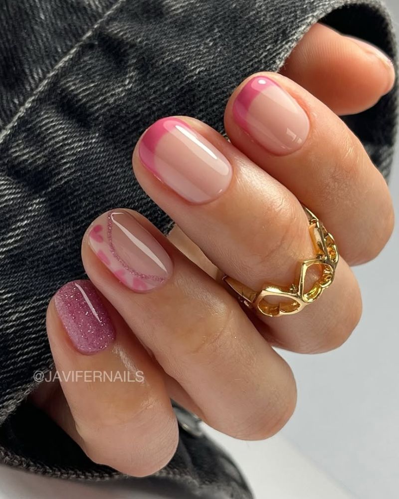 short nails, soft pink nails