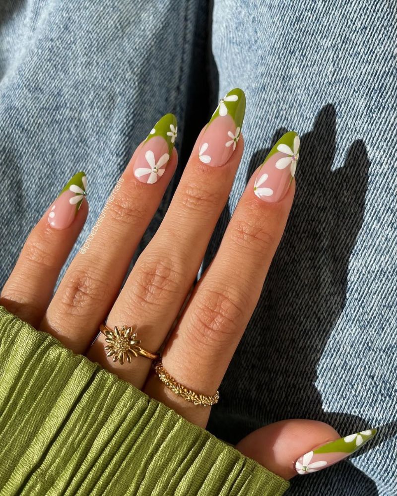simple summer nail art, green french nails