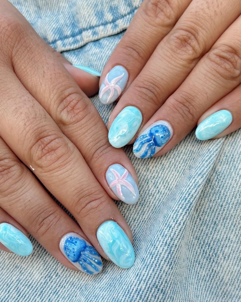 blue ocean nails, jellyfish nail art, blue summer nails