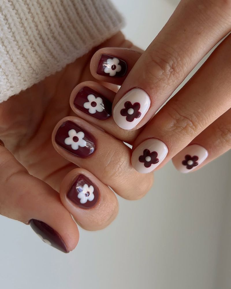 cute short nails design with flower nail art