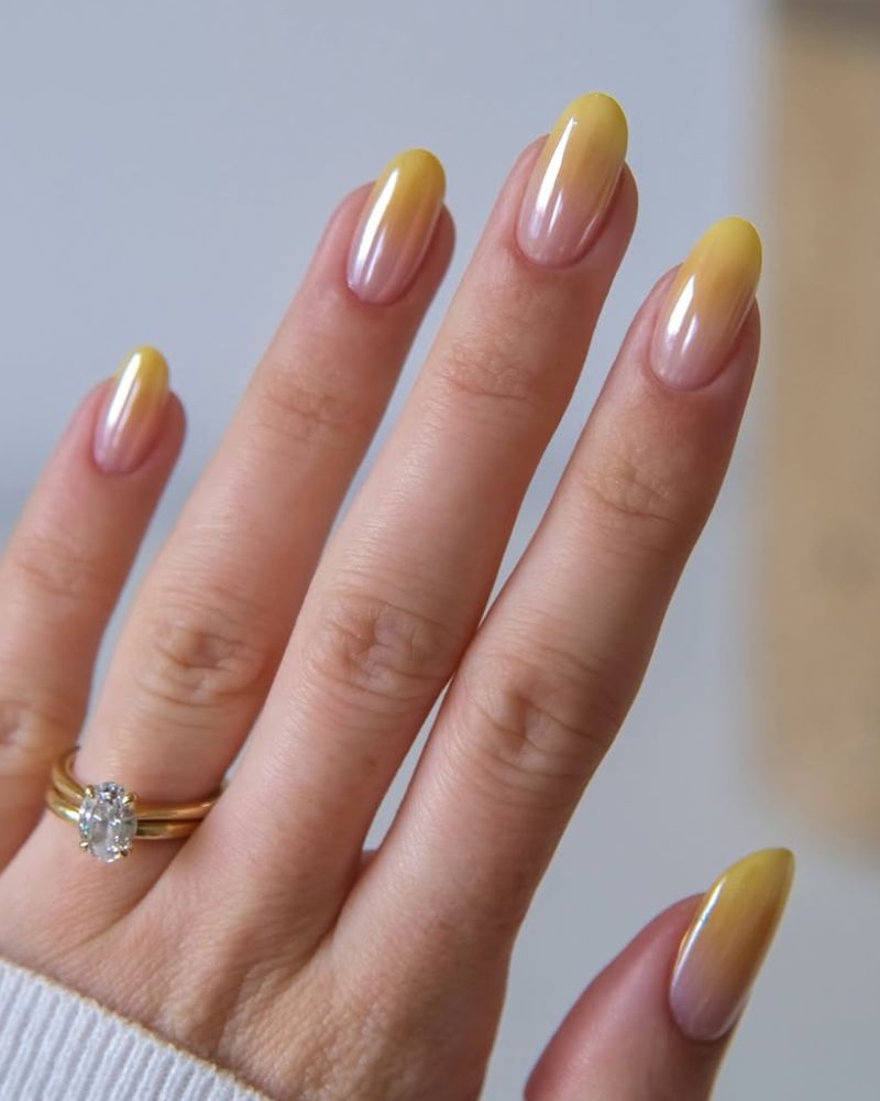 yellow ombre springtime nail designs