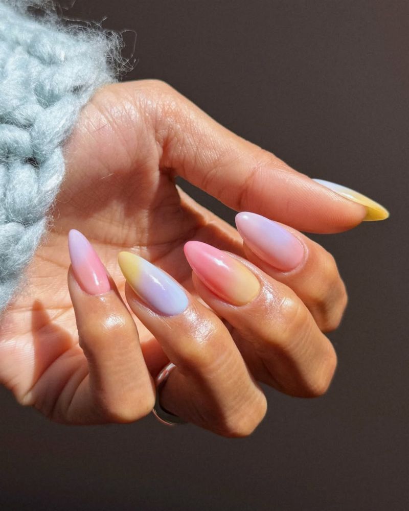 pastel gradient nails for summer on an almond shape