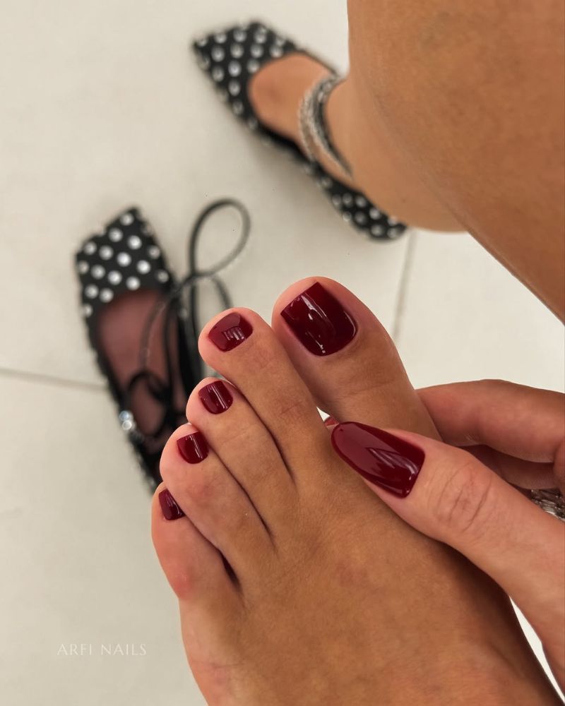 dark red mani-pedi